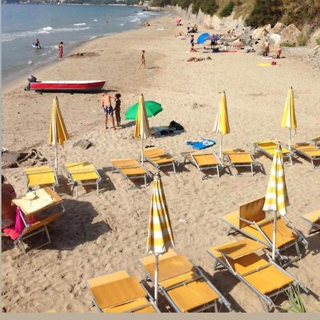 Apartament Casa Di Bea Ventimiglia Zewnętrze zdjęcie